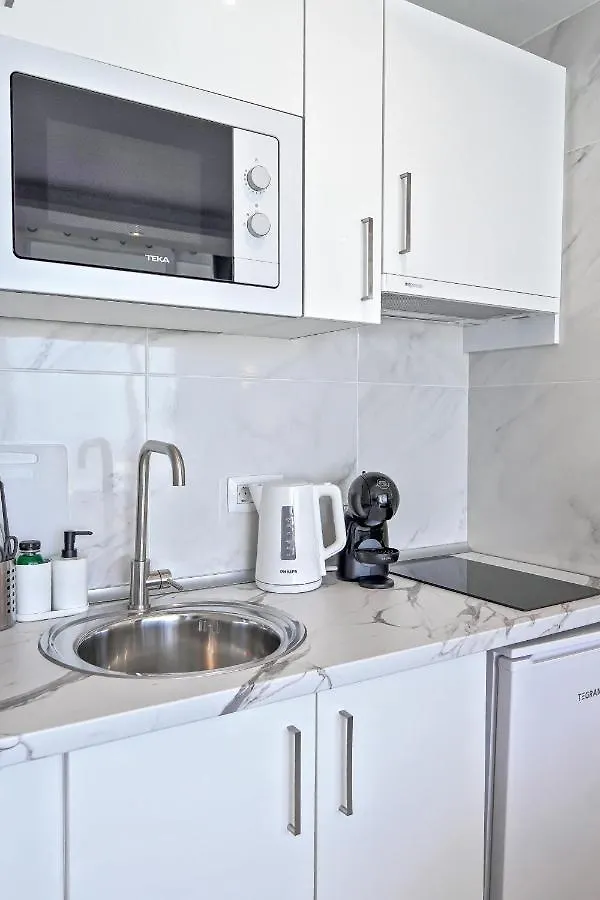 Modern Studio With A Sea View And Pool Access Ponderosa 801 Playa de las Americas  Apartment Playa de las Americas (Tenerife)