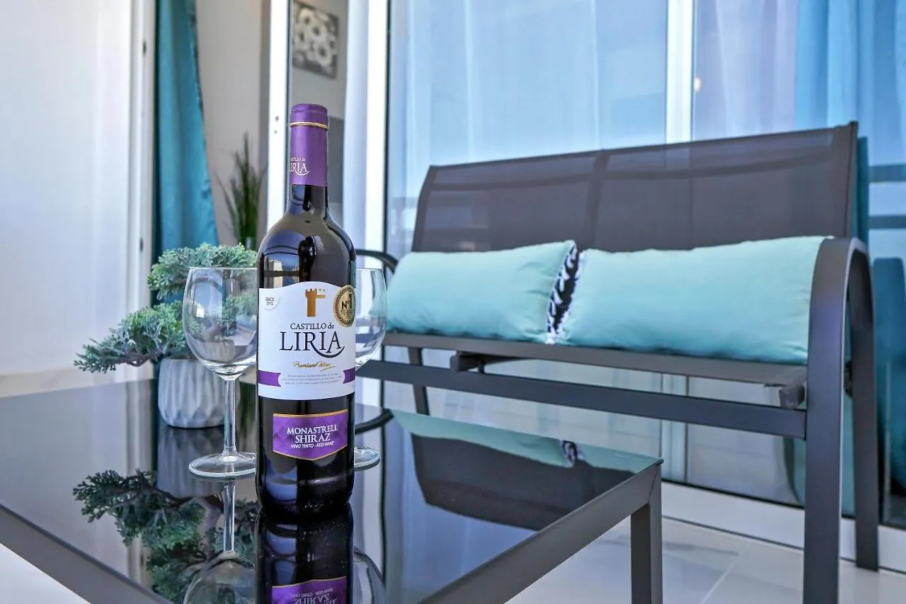 Modern Studio With A Sea View And Pool Access Ponderosa 801 Playa de las Americas  Apartment Playa de las Americas (Tenerife)
