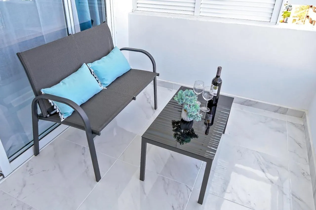 Modern Studio With A Sea View And Pool Access Ponderosa 801 Playa de las Americas  Playa de las Americas (Tenerife)